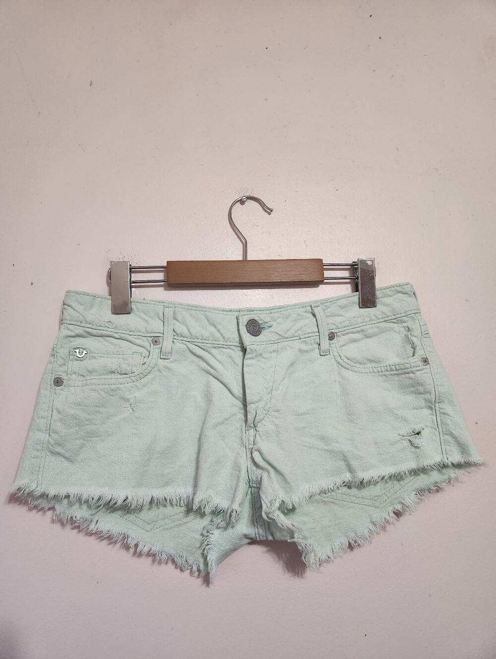 True Religion Joey Cut Off Shorts Mint Green Linen Blend Size 28 EUC Boho Beach